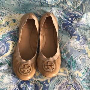 tan Tory burch flats